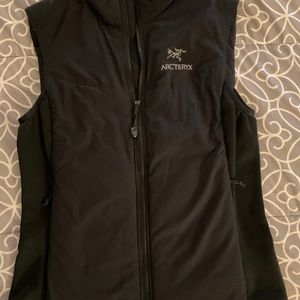 Arc’teryx Womens XS Vest